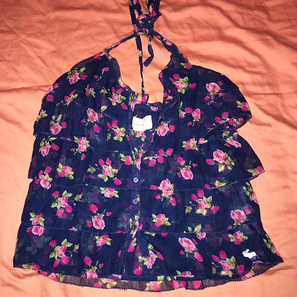 Abercrombie and fitch top